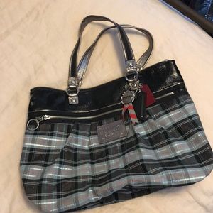 Coach “Poppy” collection tote